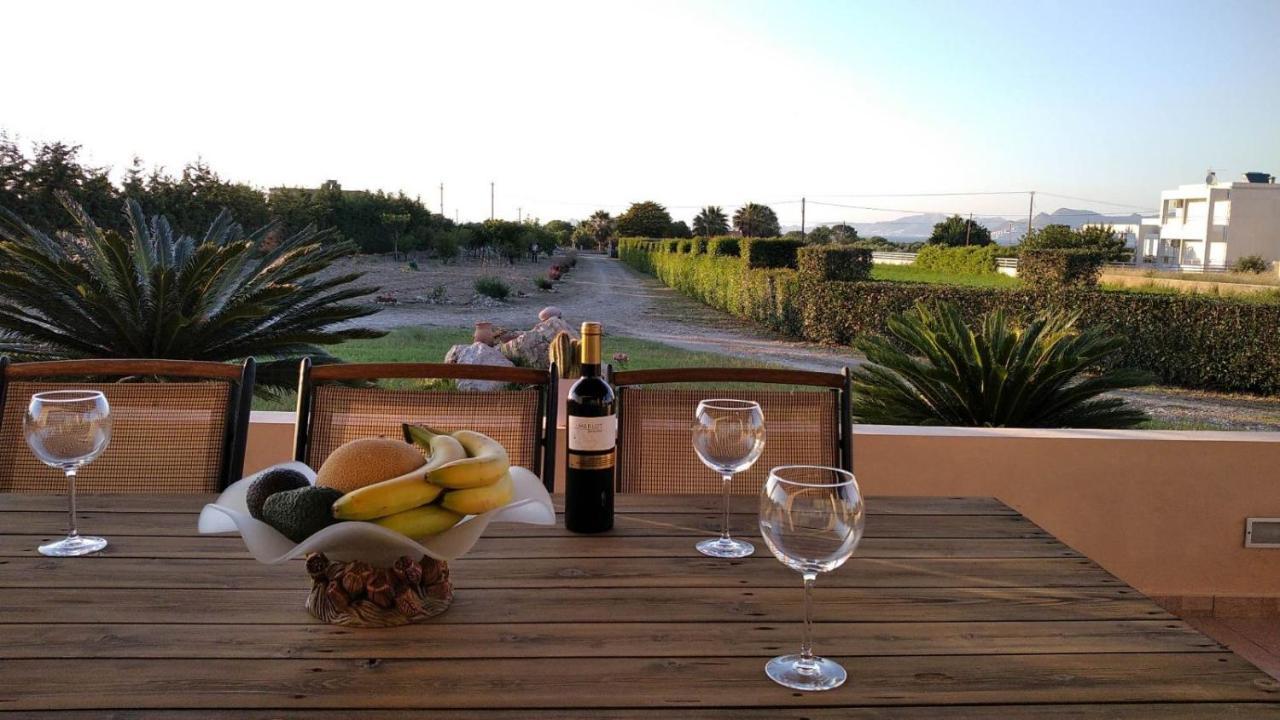 Kos Villa - Family Comfort With Large Garden, Jacuzzi Eksteriør billede